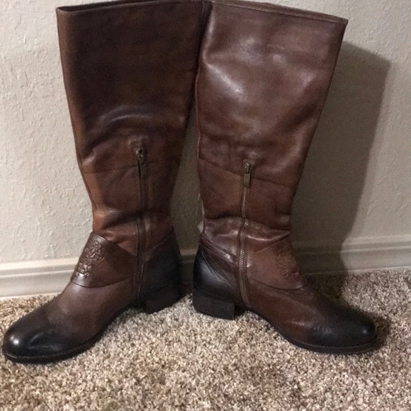 Vince Camuto brown tall boots 8.5 - Picture 3 of 10